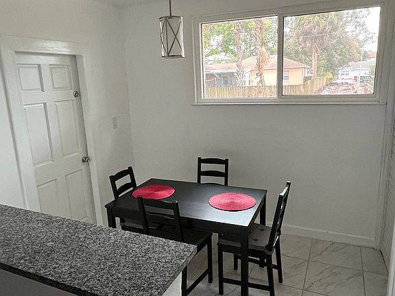 5th image of 3905 W Morrison Ave