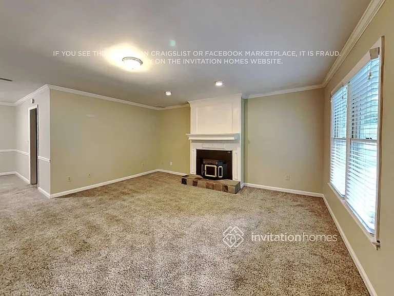 2123 Amherst Trl SE — Photo 5
