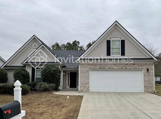 2010 Charleston Oak Cir, Lawrenceville, GA 30043