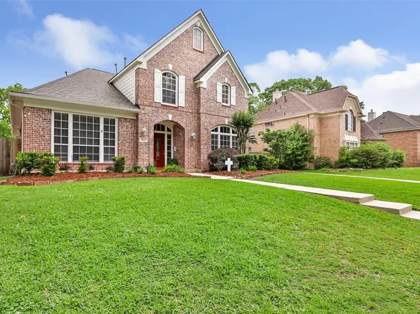 3623 Clover Creek Dr, Kingwood, TX 77345