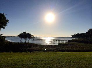 745 Manatee Ave, Holmes Beach, FL 34217