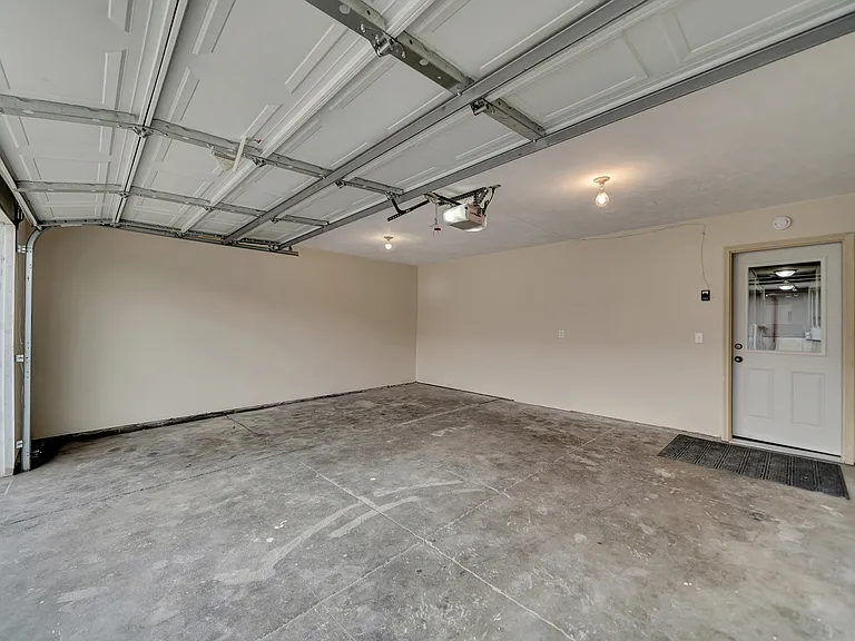 621 N 28th St #2 — Photo 25