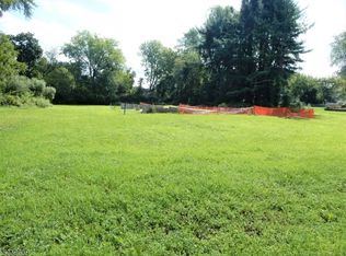 10 Concord Rd, Lebanon, NJ 08833