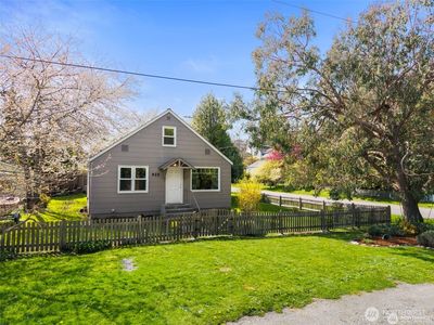 925 Jackson Street, Port Townsend, WA, 98368