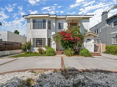 631 N Kilkea Dr, Los Angeles, CA, 90048