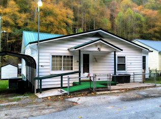 3405 Whitman Creek Rd, Logan, WV 25601