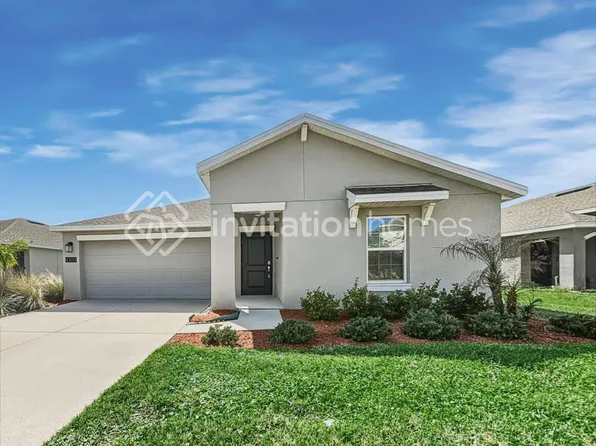 4300 Holstein St, Saint Cloud, FL 34772