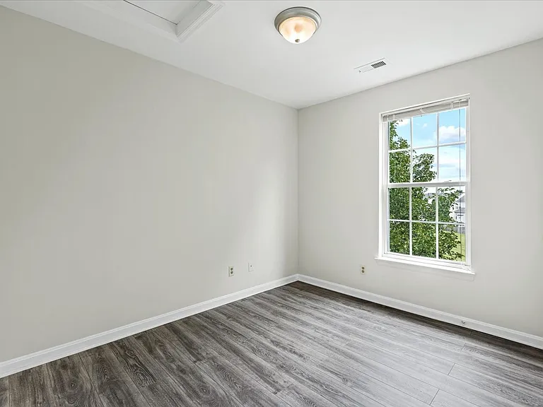 10043 Gander Ct — Photo 23