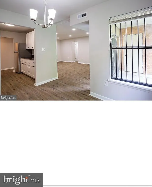 2 bed, 1.0 bath, 1018 sqft, $1,750 — Photo 4