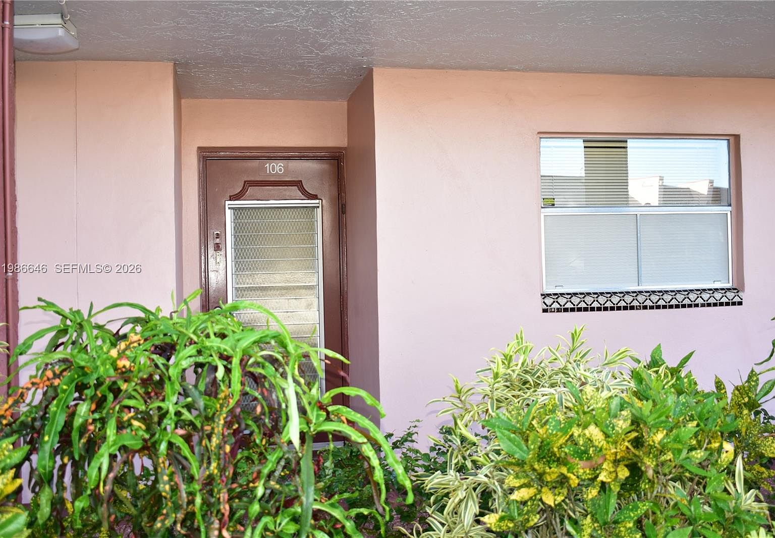 9561 Sunrise Lakes Blvd APT 106