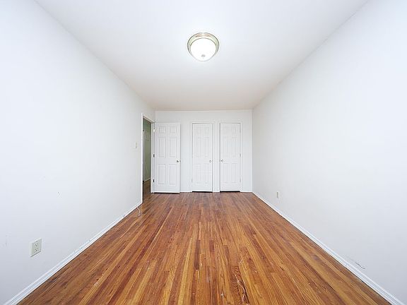 3rd image of 1770 E 12th St