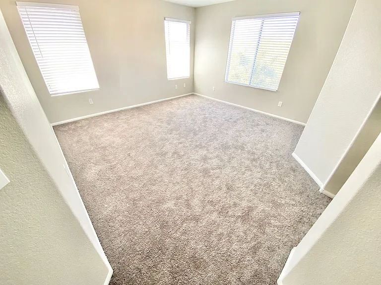 10435 Anacostia St — Photo 19