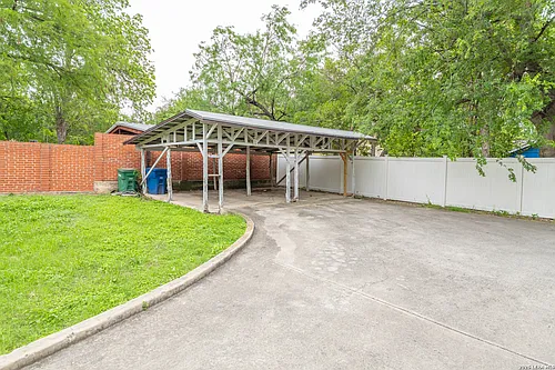 146 Vassar Ln #2 Photo 1