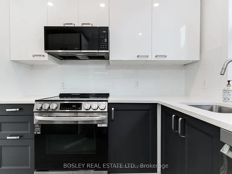 210 Westmount Ave #1 — Photo 25