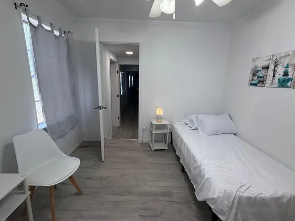 (undisclosed Address), Grand Prairie, TX 75050