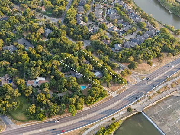 8100 Garland Rd, Dallas, TX 75218