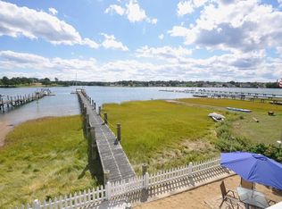10 Fosters Pt, Beverly, MA 01915