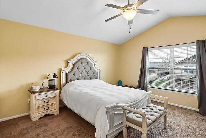 463 Cambria Dr — Photo 11
