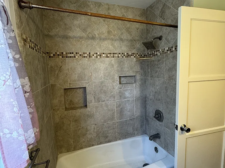 15216 Cimarron Ave — Photo 13