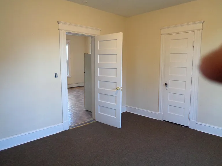 69 Brewster St #3 — Photo 8