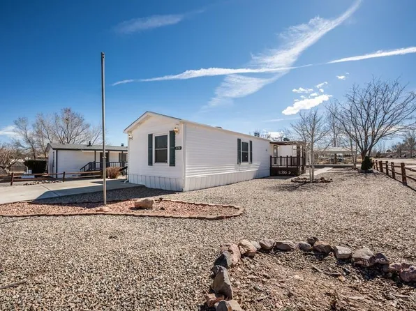 270 E Stewart Dr, Pueblo West, CO 81007