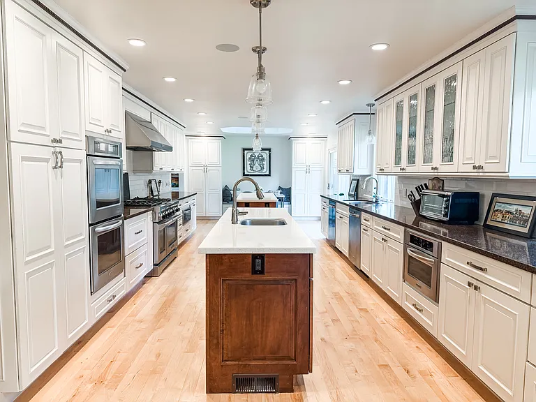 377 S Gordon Way — Photo 9