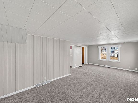 4th image of 301 Birch Ave