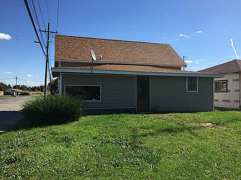 2nd image of 1041 N Benjamin St