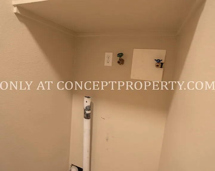 Cottonwood Heights — Photo 62