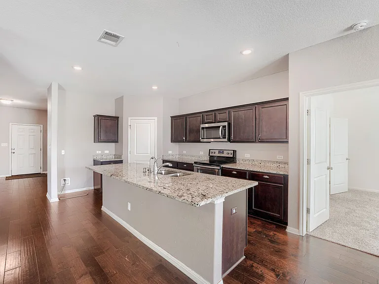 13705 Sherri Berry Way — Photo 6