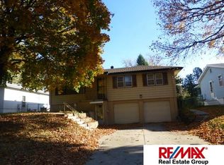 5535 N 61st Ave, Omaha, NE 68104