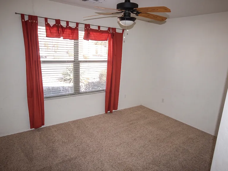 2423 E Winged Foot Dr — Photo 13