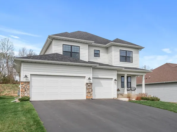 720 James Ave N, Lake Elmo, MN 55042