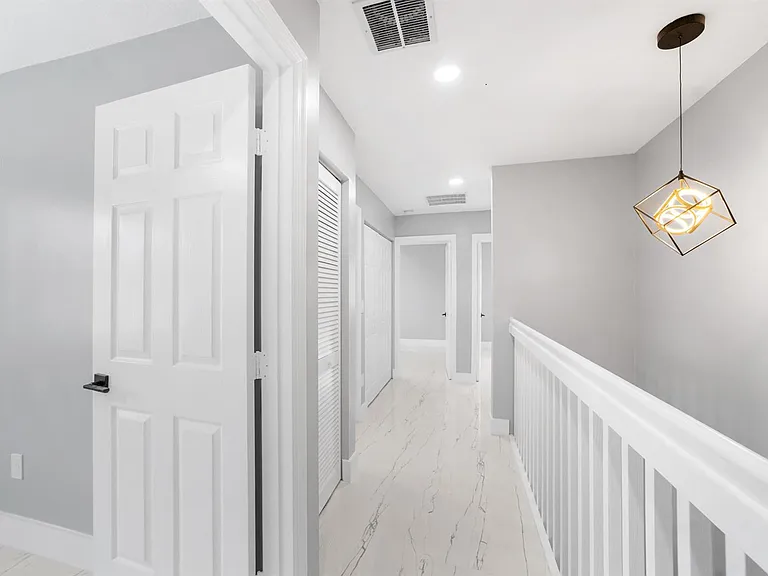 5233 SW 155th Way — Photo 11