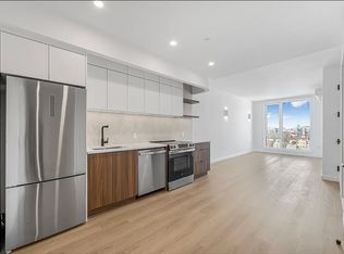 93 Kenilworth Pl #3A, Brooklyn, NY 11210