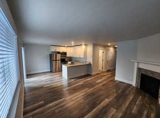 929 N Garrison Rd, Vancouver, WA 98664