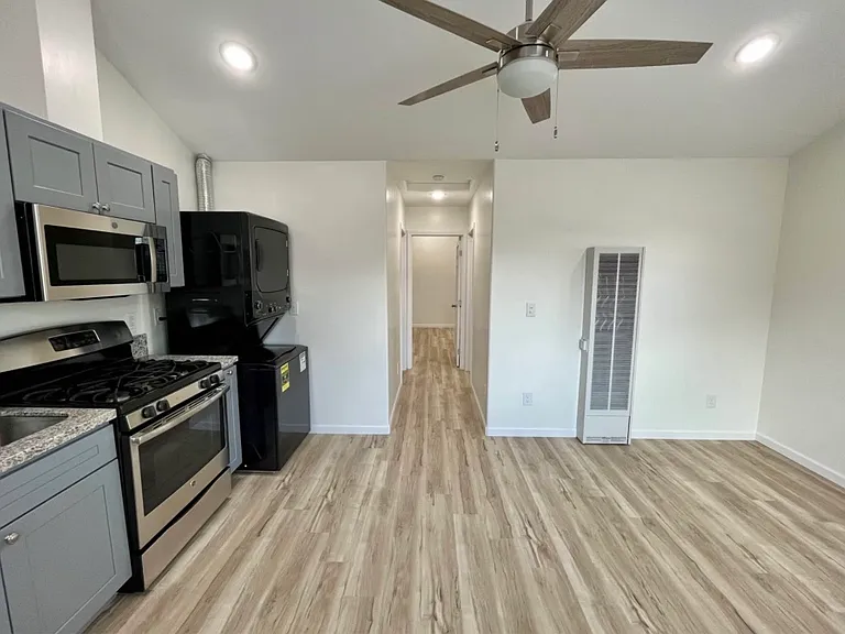 1839 N Vine St #A — Photo 1