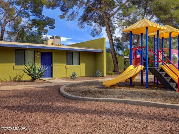 350 N Silverbell Rd APT 145, Tucson, AZ 85745