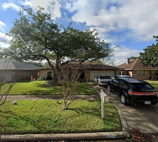 2622 Tyler Ln — Photo 1