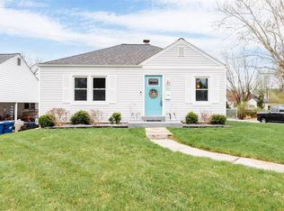 929 Pike St, Saint Charles, MO 63301
