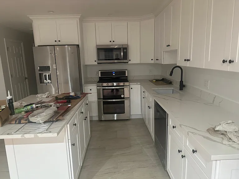 56 Benton St #A — Photo 9