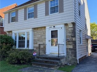 3958 Bushnell Rd, University Heights, OH 44118