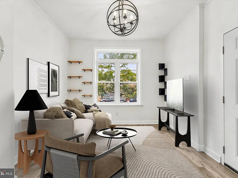 1931 W Passyunk Ave #1 — Photo 3
