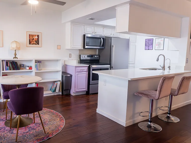 2505 Wedglea Dr — Photo 4