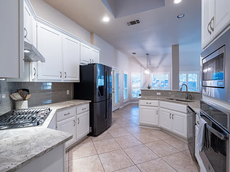 17200 Poncho Springs Ln — Photo 20