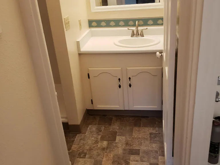 502 Canon Ave #B — Photo 11