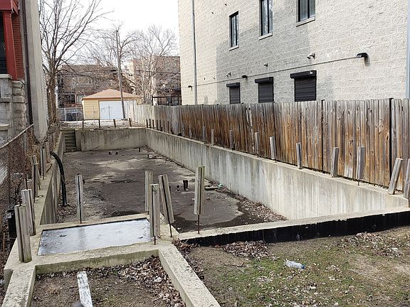 5th image of 6620 S Kimbark Ave