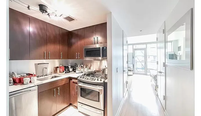 Rented by Douglas Elliman | media 4