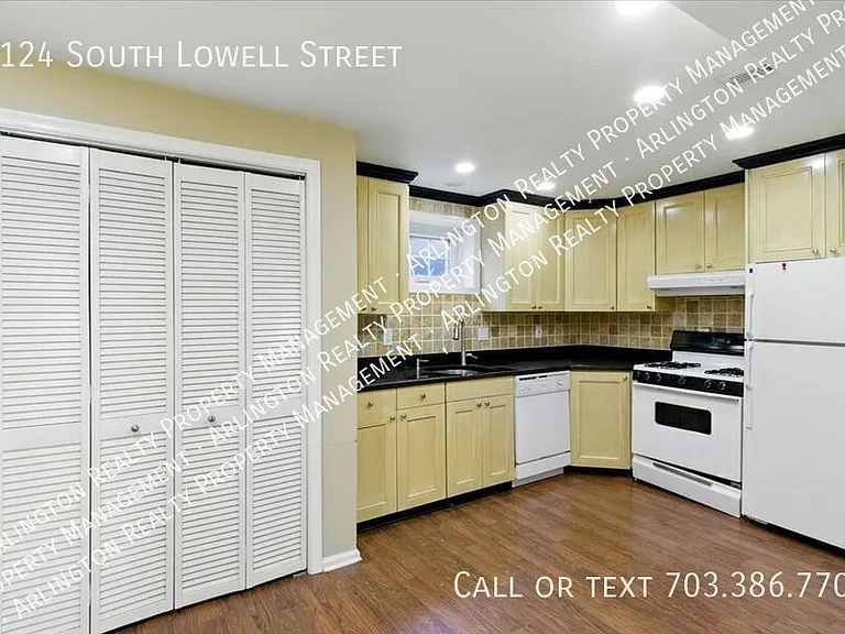 2124 S Lowell St — Photo 32
