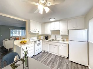 El Camino - Brentwood Apartments, Sacramento, CA 95821